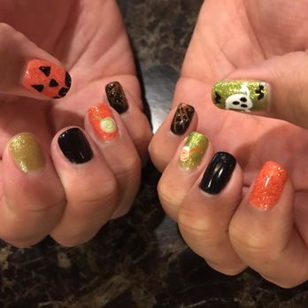 Sparkle Nails Corp - Halloween mani! - Waxing Near Me - Kaneohe, Hawaii