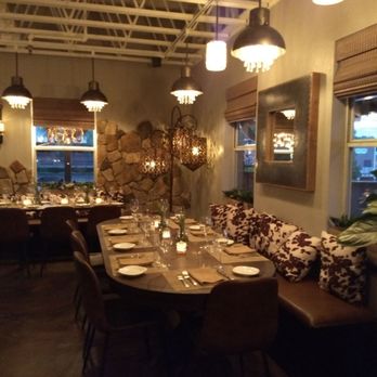 Ellie's Tap & Vine - Ellie's decor. - American Near Me - Santa Ynez, California Ellie's Tap & Vine - Ellie's decor. - American Near Me - Santa Ynez, California
