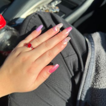 A & B Nail Spa - Nail Salons Near Me - Gaithersburg, Maryland