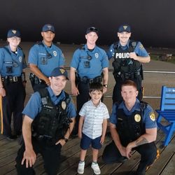 Wildwood Beach - Yanni Mahmmoudi met some kind friends at Wildwood NJ