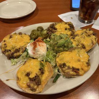 Gabriela & Sofia's Tex-Mex - Beef bean and cheese nachos are excellent. - Mexican Near Me - Dallas, Texas