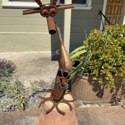 A whimsical sculpture greets you upon arrival! A whimsical sculpture greets you upon arrival!