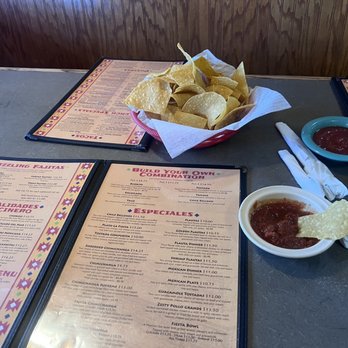 La Fiesta Mexican Restaurant - Mexican Near Me - Gainesville, Florida La Fiesta Mexican Restaurant - Mexican Near Me - Gainesville, Florida