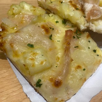 Alice - Pizza Near Me - Ravenna, RA