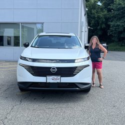 Freehold Nissan