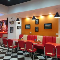 Grand Daddy's Diner