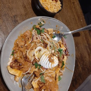 Burma Spice - Nan Gui Thoke & Biryani Rice - Burmese Near Me - Redwood City, California