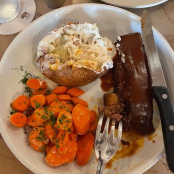 Ted's Montana Grill - Short ribs! - American Near Me - Jacksonville, Florida