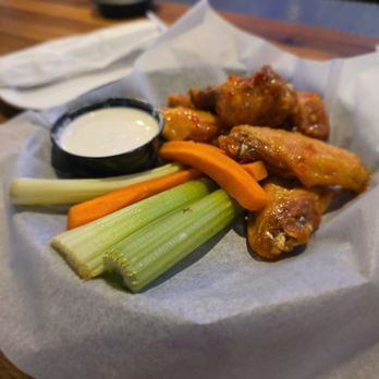 Bix - Sports Bars Near Me - West Des Moines, Iowa Bix - Sports Bars Near Me - West Des Moines, Iowa