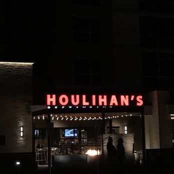 Houlihans - Outside Houlihan's. - American Near Me - Denton, Texas Houlihans - Outside Houlihan's. - American Near Me - Denton, Texas