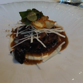 The Ledbury - Confit of muntjac with juniper - Modern European Near Me - London, XGL The Ledbury - Confit of muntjac with juniper - Modern European Near Me - London, XGL