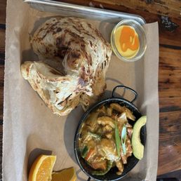 ROTI COMFO CHICKEN