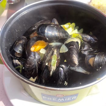 Le Roy d'Espagne - moules - Belgian Near Me - Brussels, BRU Le Roy d'Espagne - moules - Belgian Near Me - Brussels, BRU