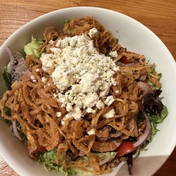 Buckhorn BBQ + Grill - Roadhouse Salad with Tri-Tip - Barbeque Near Me - Dixon, California
