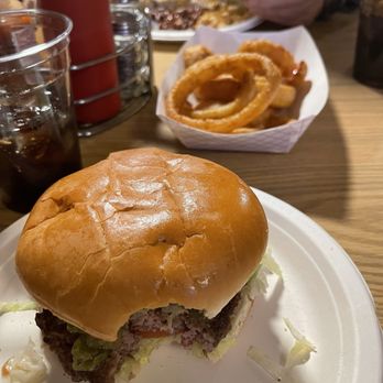 Buckhorn Tavern - Green chile burger no cheese. Huge. And the amazing onion rings! - Burgers Near Me - San Antonio, New Mexico Buckhorn Tavern - Green chile burger no cheese. Huge. And the amazing onion rings! - Burgers Near Me - San Antonio, New Mexico
