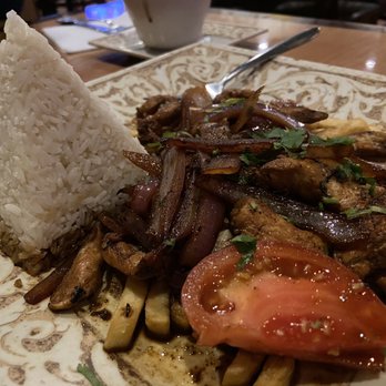 Happy Fish - Lomo de Pollo - Peruvian Near Me - Tampa, Florida Happy Fish - Lomo de Pollo - Peruvian Near Me - Tampa, Florida
