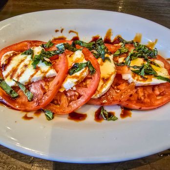Bravo Italian Kitchen - Tomato Caprese - Italian Near Me - Huntsville, Alabama Bravo Italian Kitchen - Tomato Caprese - Italian Near Me - Huntsville, Alabama
