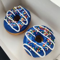 Hurts Donuts