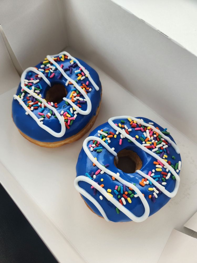 HURTS DONUTS Updated November 2024 84 Photos & 86 Reviews 5121