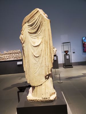 MBTA MUSEUM OF FINE ARTS STATION Updated October 2024 122 Photos