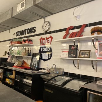 Stanton's City Bites - Bar area - Burgers Near Me - Houston, Texas
