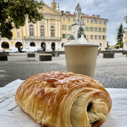Maison Jean-Marc Bordonnat - Pain au chocolat & coffee