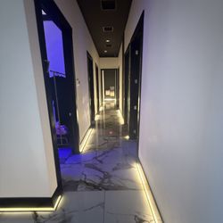 Sun Tanner, Tanning and Wellness Spa