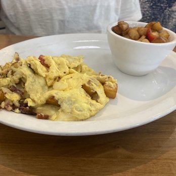 Hash Kitchen - Bacon Scramble - Breakfast & Brunch Near Me - Scottsdale, Arizona