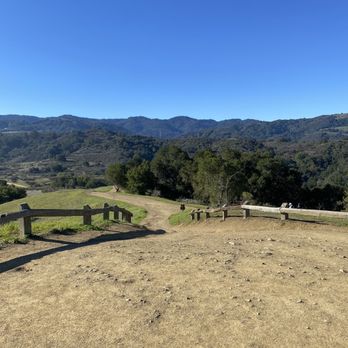 Hunter's Point - Hiking Near Me - Saratoga, California Hunter's Point - Hiking Near Me - Saratoga, California