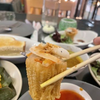 Kapitan - Asian Fusion Near Me - Chicago, Illinois