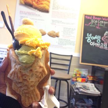 Red Bean Waffle House - Mango and green tea ice cream. - Desserts Near Me - Thornhill, Ontario Red Bean Waffle House - Mango and green tea ice cream. - Desserts Near Me - Thornhill, Ontario