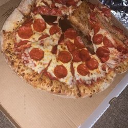 Papa Johns Pizza - Pizza from papa John's after we waited for 2 hours