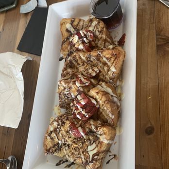 Seven Mile Cafe - Sweet Stuff French Toast - Breakfast & Brunch Near Me - Denton, Texas Seven Mile Cafe - Sweet Stuff French Toast - Breakfast & Brunch Near Me - Denton, Texas