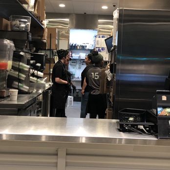 Shake Shack - 5 people chatting in the back doing NOTHING while everyone in line is annoyed at the wait - Burgers Near Me - Los Angeles, California