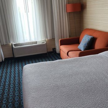 Fairfield Inn Ann Arbor - Sleeping area - Hotels Near Me - Ann Arbor, Michigan
