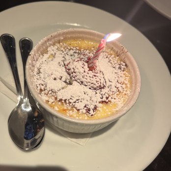Bravo! Italian Kitchen - Crème brûlée - Italian Near Me - Brookfield, Wisconsin