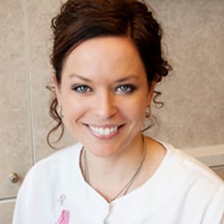 Davidian Family & Cosmetic Dentistry - Dr. Melissa Davidian