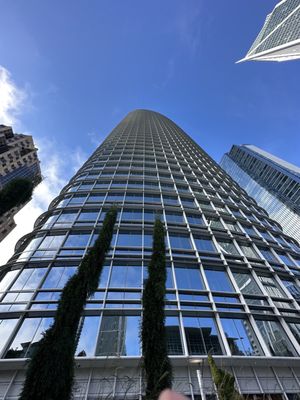 Salesforce Tower by null