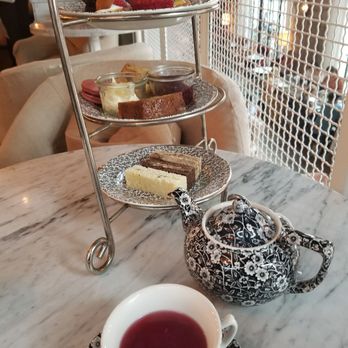 The Allis - Afternoon Tea portions - Lounges Near Me - Chicago, Illinois