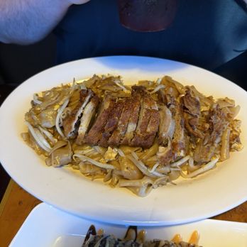 Thai Isan Zap - Pad See Ew w/ Crispy Duck - Thai Near Me - Springfield, Missouri Thai Isan Zap - Pad See Ew w/ Crispy Duck - Thai Near Me - Springfield, Missouri