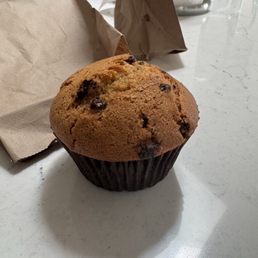 Dark chocolate pumpkin muffin Dark chocolate pumpkin muffin