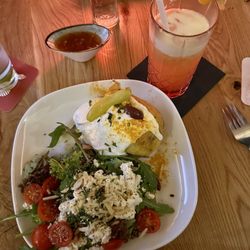 Shinebar - Potato with salad