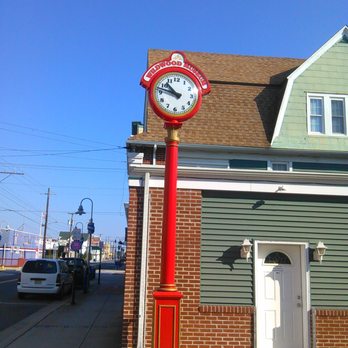 Wildwood - Wildwood Museum clock on Pacific Ave #50dollartech - Resorts Near Me - North Wildwood, New Jersey Wildwood - Wildwood Museum clock on Pacific Ave #50dollartech - Resorts Near Me - North Wildwood, New Jersey