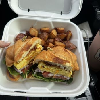 DELEITE - Egg Croissant Sandwich - Breakfast & Brunch Near Me - Northglenn, Colorado
