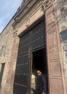 Instituto Allende Escuela de Arte y Español by null