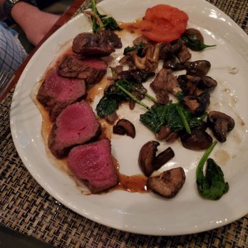 McCormick & Schmick's Seafood & Steaks - Beef tenderloin - Seafood Near Me - Indianapolis, Indiana