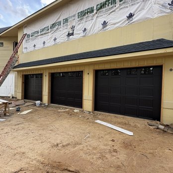 Hang Tite Garage Doors - New construction job on Lake Oconee! - Garage Door Services Near Me - Flowery Branch, Georgia Hang Tite Garage Doors - New construction job on Lake Oconee! - Garage Door Services Near Me - Flowery Branch, Georgia