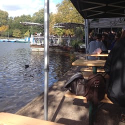 The Pavillion Cafe - Enjoy the ducks!