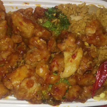 Happy Wok - General Tso's Chicken - Chinese Near Me - Arnold, Missouri