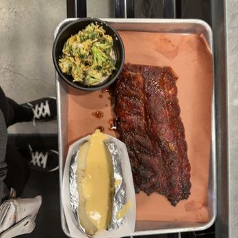 Bear's Smokehouse - Ribs, broccoli salad, baked potatoes with cheese - Barbeque Near Me - New Haven, Connecticut Bear's Smokehouse - Ribs, broccoli salad, baked potatoes with cheese - Barbeque Near Me - New Haven, Connecticut